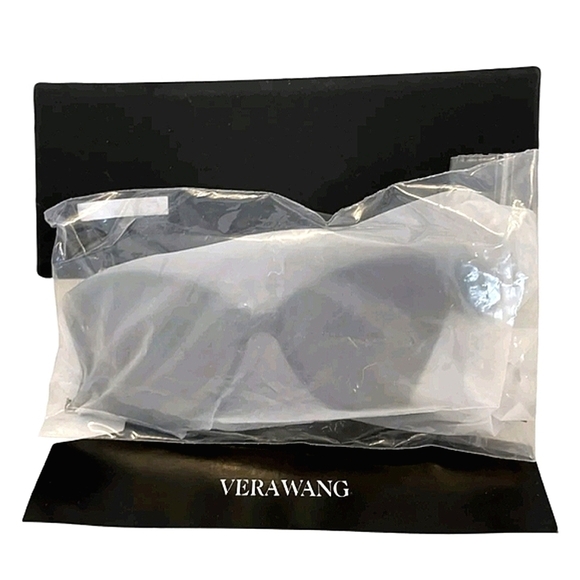 Vera Wang Sunglasses Black Cat Eye 54-13-140 gradient lense UVA UVB Protection - Picture 5 of 8